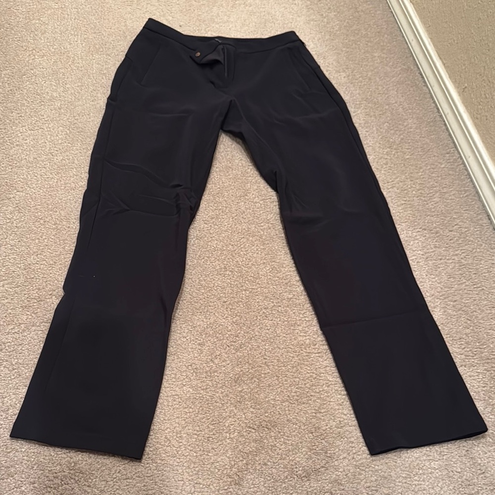Women’s Lululemon Black Pants